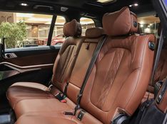 BMW X7 4.4 V8 GASOLINA M60i STEPTRONIC 2024/2025 VIA BELLA VEÍCULOS ESPECIAIS CAXIAS DO SUL / Carros no Vale