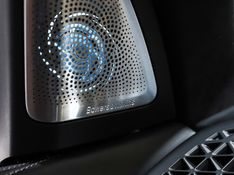 BMW X7 4.4 V8 GASOLINA M60i STEPTRONIC 2024/2025 VIA BELLA VEÍCULOS ESPECIAIS CAXIAS DO SUL / Carros no Vale