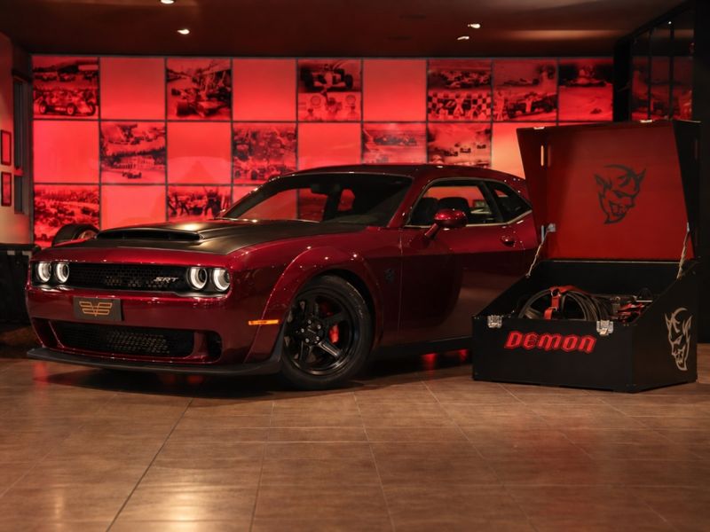 Dodge CHALLENGER 6.2 V8 HEMI GASOLINA SRT DEMON TORQUEFLITE 2018/2018 VIA BELLA VEÍCULOS ESPECIAIS CAXIAS DO SUL / Carros no Vale Dodge CHALLENGER 6.2 V8 HEMI GASOLINA SRT DEMON TORQUEFLITE 2018/2018 VIA BELLA VEÍCULOS ESPECIAIS CAXIAS DO SUL / Carros no Vale