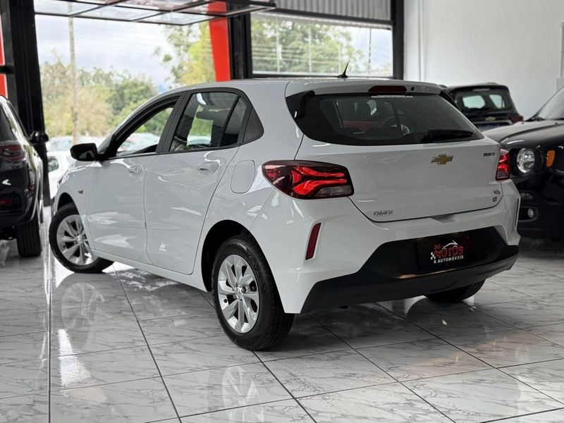 CHEVROLET ONIX HATCH LT 1.0 TURBO 2023 SÓ MOTOS E AUTOMÓVEIS SANTA CRUZ DO SUL / Carros no Vale CHEVROLET ONIX HATCH LT 1.0 TURBO 2023 SÓ MOTOS E AUTOMÓVEIS SANTA CRUZ DO SUL / Carros no Vale