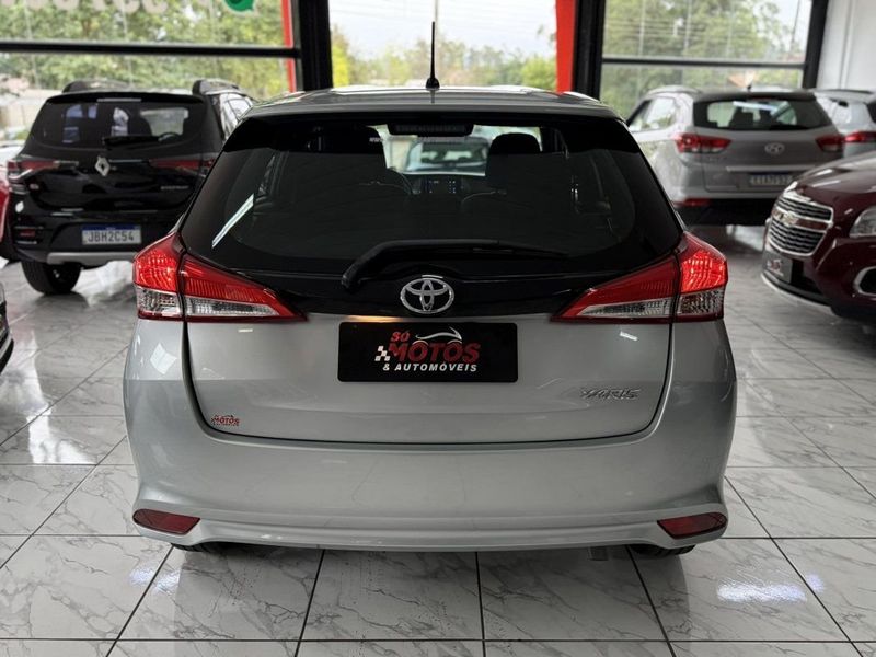 Toyota YARIS HATCH XL 1.5 CVT 2025 SÓ MOTOS E AUTOMÓVEIS SANTA CRUZ DO SUL / Carros no Vale Toyota YARIS HATCH XL 1.5 CVT 2025 SÓ MOTOS E AUTOMÓVEIS SANTA CRUZ DO SUL / Carros no Vale