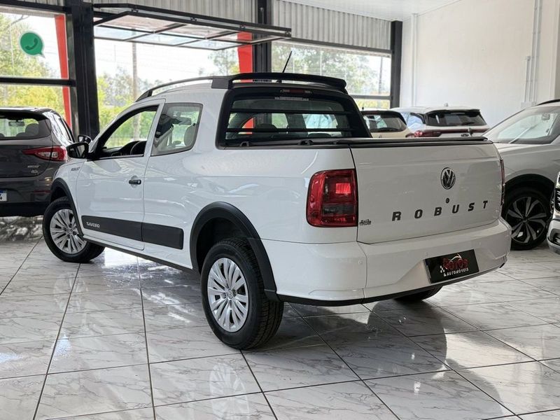 VOLKSWAGEN SAVEIRO ROBUST CD 1.6 2020 SÓ MOTOS E AUTOMÓVEIS SANTA CRUZ DO SUL / Carros no Vale