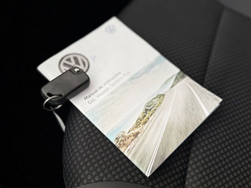 VOLKSWAGEN SAVEIRO ROBUST CD 1.6 2020 SÓ MOTOS E AUTOMÓVEIS SANTA CRUZ DO SUL / Carros no Vale