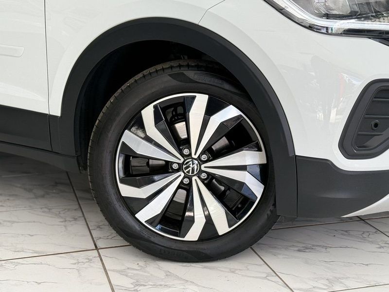 VOLKSWAGEN T-CROSS 1.0 200 TSI AT6 2025 SÓ MOTOS E AUTOMÓVEIS SANTA CRUZ DO SUL / Carros no Vale