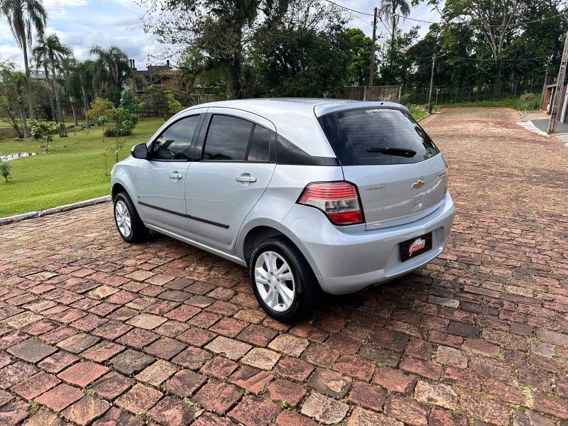 Chevrolet AGILE LT 1.4 2011 GRASSI VEÍCULOS LAJEADO / Carros no Vale