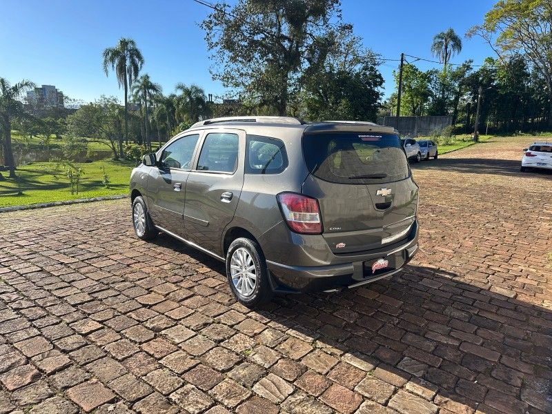 Chevrolet SPIN LT ADVANTAGE 1.8 2014 GRASSI VEÍCULOS LAJEADO / Carros no Vale