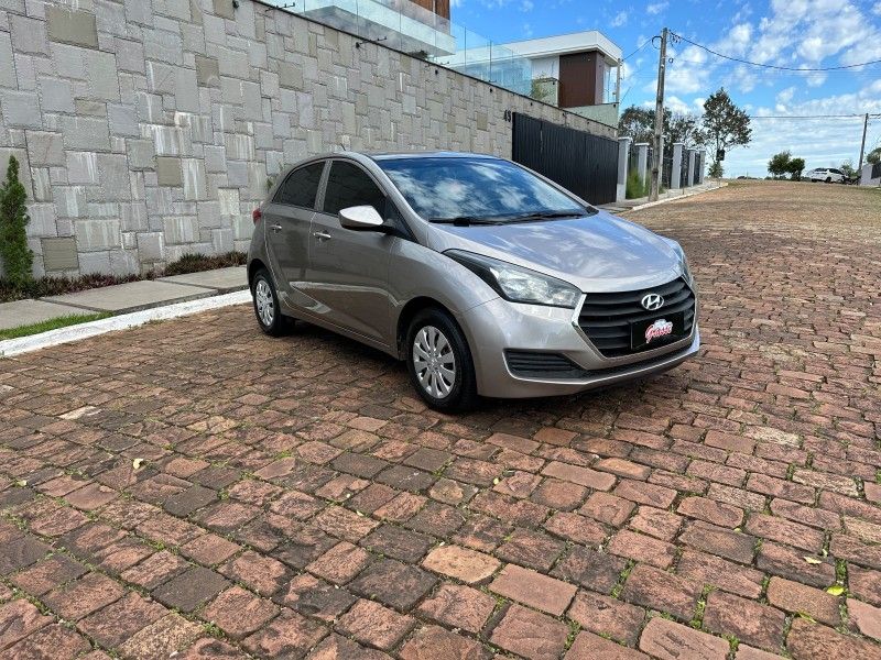Hyundai HB20 COMFORT PLUS 1.0 2017 GRASSI VEÍCULOS LAJEADO / Carros no Vale