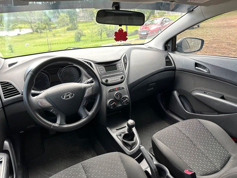 Hyundai HB20 COMFORT PLUS 1.0 2017 GRASSI VEÍCULOS LAJEADO / Carros no Vale