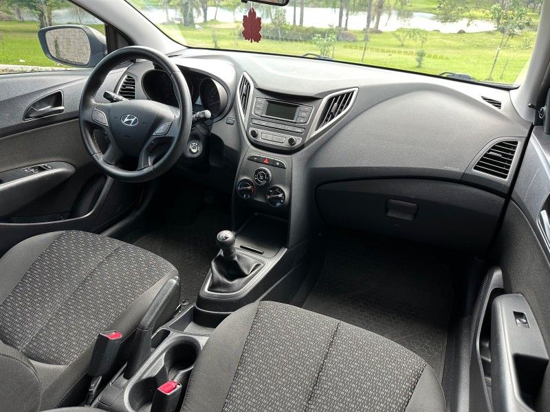 Hyundai HB20 COMFORT PLUS 1.0 2017 GRASSI VEÍCULOS LAJEADO / Carros no Vale