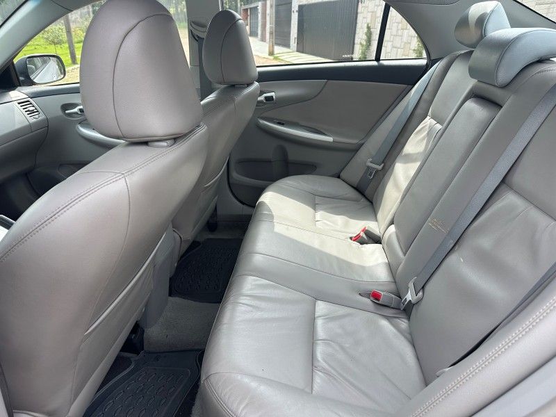 Toyota COROLLA XEi 2.0 2012 GRASSI VEÍCULOS LAJEADO / Carros no Vale