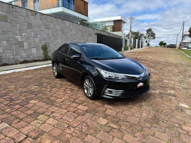 Toyota COROLLA XEi 2.0 2019 GRASSI VEÍCULOS LAJEADO / Carros no Vale