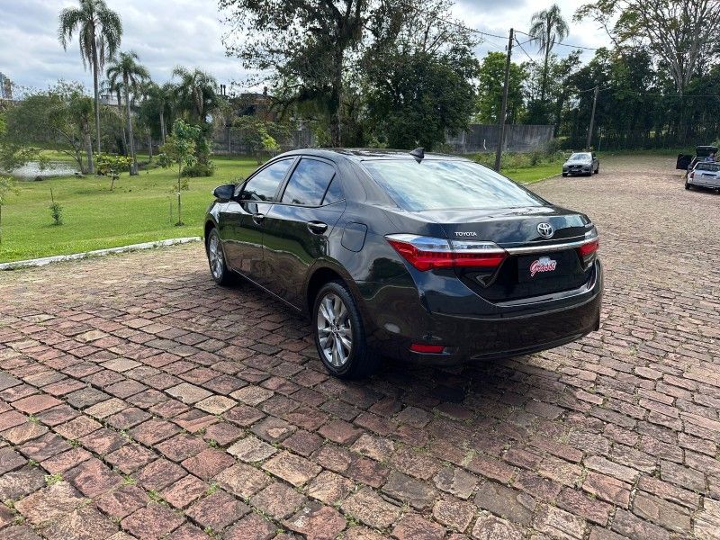 Toyota COROLLA XEi 2.0 2019 GRASSI VEÍCULOS LAJEADO / Carros no Vale
