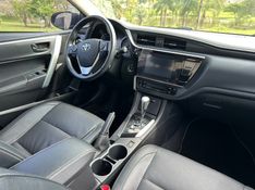 Toyota COROLLA XEi 2.0 2019 GRASSI VEÍCULOS LAJEADO / Carros no Vale