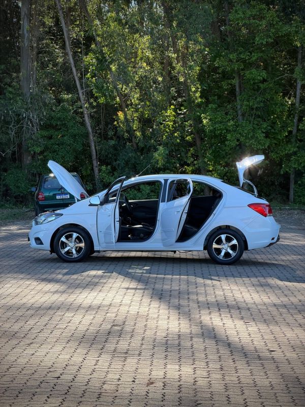 Chevrolet PRISMA LTZ 1.4 2018 NEUMANN VEÍCULOS ARROIO DO MEIO / Carros no Vale Chevrolet PRISMA LTZ 1.4 2018 NEUMANN VEÍCULOS ARROIO DO MEIO / Carros no Vale