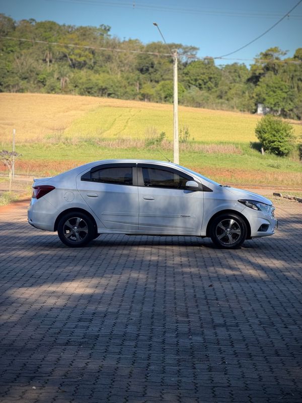 Chevrolet PRISMA LTZ 1.4 2018 NEUMANN VEÍCULOS ARROIO DO MEIO / Carros no Vale Chevrolet PRISMA LTZ 1.4 2018 NEUMANN VEÍCULOS ARROIO DO MEIO / Carros no Vale
