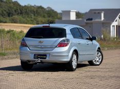 Chevrolet VECTRA GT 2.0 2010 NEUMANN VEÍCULOS ARROIO DO MEIO / Carros no Vale