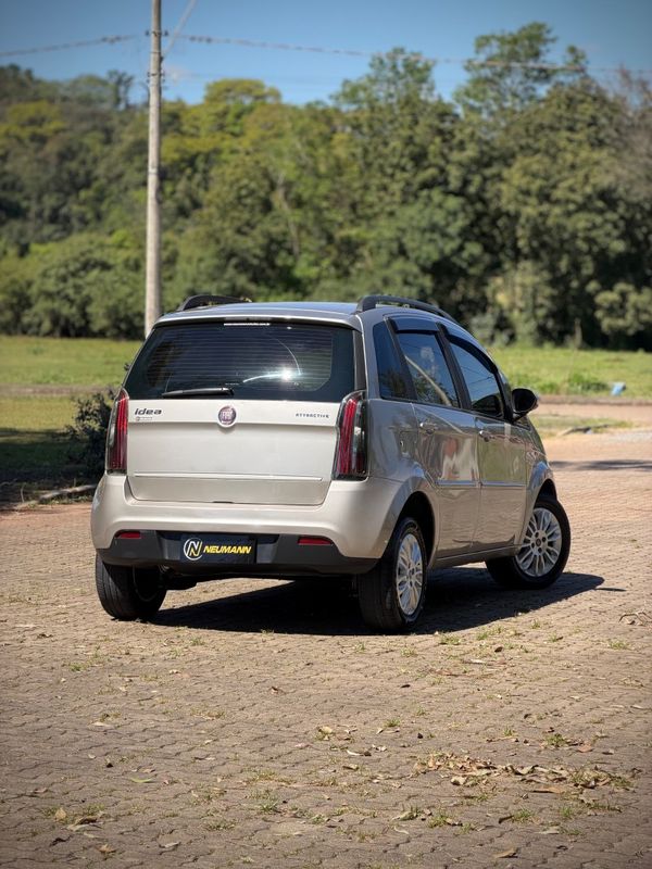 Fiat IDEA ATTRACTIVE 1.4 2011 NEUMANN VEÍCULOS ARROIO DO MEIO / Carros no Vale Fiat IDEA ATTRACTIVE 1.4 2011 NEUMANN VEÍCULOS ARROIO DO MEIO / Carros no Vale