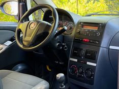 Fiat IDEA ATTRACTIVE 1.4 2011 NEUMANN VEÍCULOS ARROIO DO MEIO / Carros no Vale