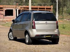 Fiat IDEA ATTRACTIVE 1.4 2011 NEUMANN VEÍCULOS ARROIO DO MEIO / Carros no Vale