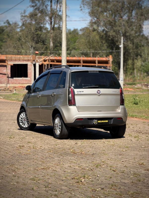 Fiat IDEA ATTRACTIVE 1.4 2011 NEUMANN VEÍCULOS ARROIO DO MEIO / Carros no Vale Fiat IDEA ATTRACTIVE 1.4 2011 NEUMANN VEÍCULOS ARROIO DO MEIO / Carros no Vale