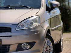 Fiat IDEA ATTRACTIVE 1.4 2011 NEUMANN VEÍCULOS ARROIO DO MEIO / Carros no Vale
