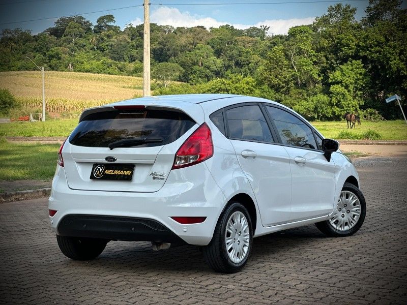 Ford FIESTA SE 1.6 2018 NEUMANN VEÍCULOS ARROIO DO MEIO / Carros no Vale Ford FIESTA SE 1.6 2018 NEUMANN VEÍCULOS ARROIO DO MEIO / Carros no Vale