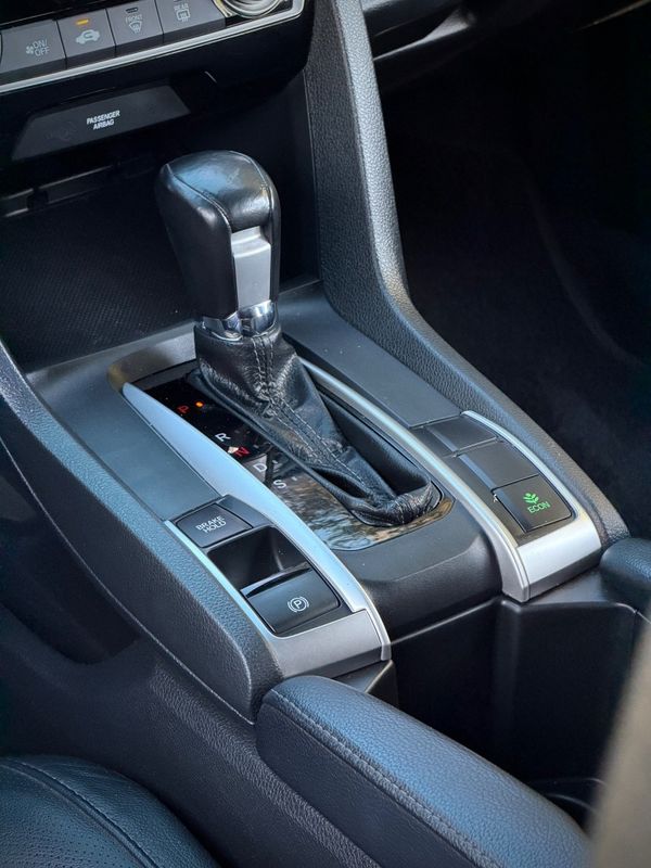 Honda CIVIC SEDAN EXL 2018 NEUMANN VEÍCULOS ARROIO DO MEIO / Carros no Vale