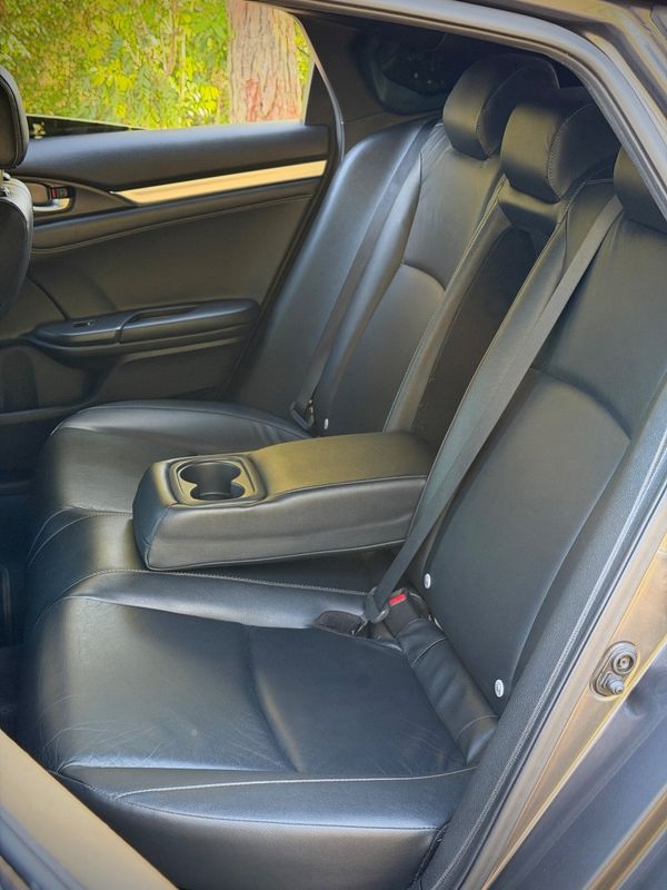 Honda CIVIC SEDAN EXL 2018 NEUMANN VEÍCULOS ARROIO DO MEIO / Carros no Vale