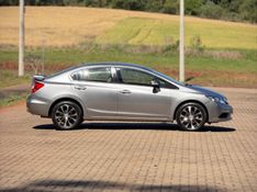 Honda CIVIC SEDAN LXR 2016 NEUMANN VEÍCULOS ARROIO DO MEIO / Carros no Vale