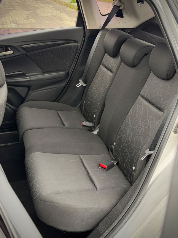 Honda FIT EX 1.5 FLEXTONE CVT 2015 NEUMANN VEÍCULOS ARROIO DO MEIO / Carros no Vale Honda FIT EX 1.5 FLEXTONE CVT 2015 NEUMANN VEÍCULOS ARROIO DO MEIO / Carros no Vale