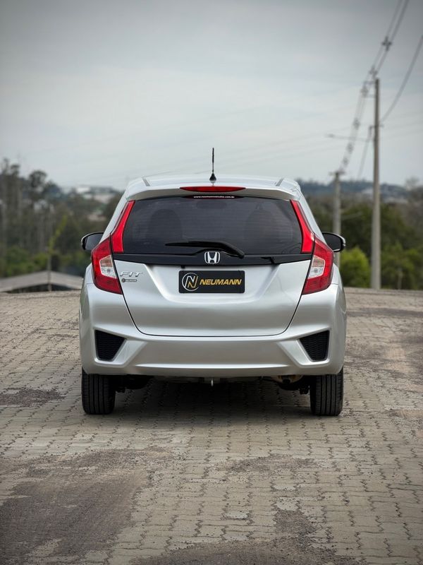 Honda FIT EX 1.5 FLEXTONE CVT 2015 NEUMANN VEÍCULOS ARROIO DO MEIO / Carros no Vale Honda FIT EX 1.5 FLEXTONE CVT 2015 NEUMANN VEÍCULOS ARROIO DO MEIO / Carros no Vale