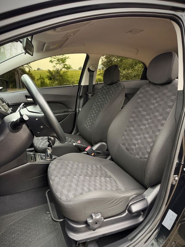 Hyundai HB20 COMFORT 1.6 2017 NEUMANN VEÍCULOS ARROIO DO MEIO / Carros no Vale Hyundai HB20 COMFORT 1.6 2017 NEUMANN VEÍCULOS ARROIO DO MEIO / Carros no Vale