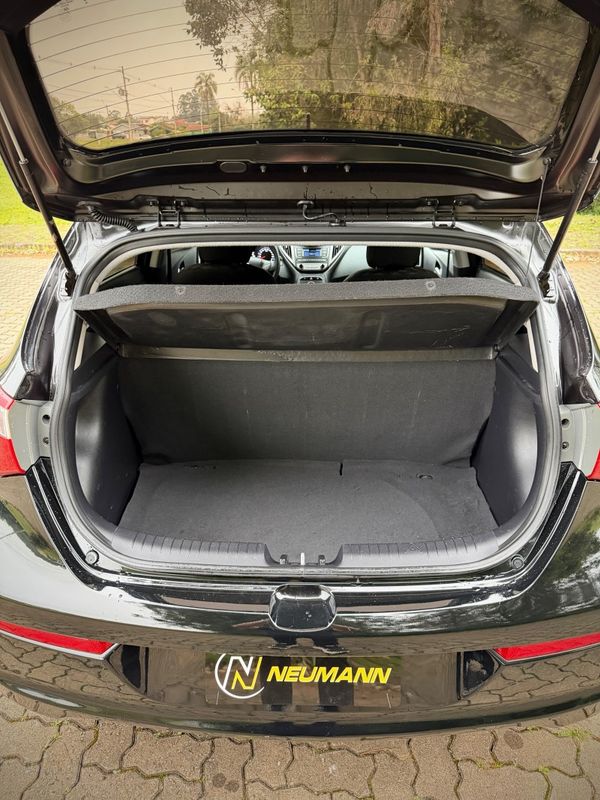 Hyundai HB20 COMFORT 1.6 2017 NEUMANN VEÍCULOS ARROIO DO MEIO / Carros no Vale Hyundai HB20 COMFORT 1.6 2017 NEUMANN VEÍCULOS ARROIO DO MEIO / Carros no Vale