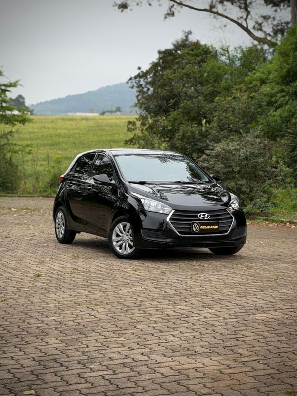 Hyundai HB20 COMFORT 1.6 2017 NEUMANN VEÍCULOS ARROIO DO MEIO / Carros no Vale Hyundai HB20 COMFORT 1.6 2017 NEUMANN VEÍCULOS ARROIO DO MEIO / Carros no Vale