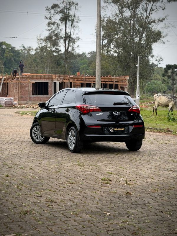 Hyundai HB20 COMFORT 1.6 2017 NEUMANN VEÍCULOS ARROIO DO MEIO / Carros no Vale Hyundai HB20 COMFORT 1.6 2017 NEUMANN VEÍCULOS ARROIO DO MEIO / Carros no Vale
