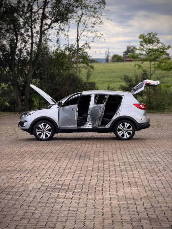 Kia SPORTAGE EX 2.0 2014 NEUMANN VEÍCULOS ARROIO DO MEIO / Carros no Vale Kia SPORTAGE EX 2.0 2014 NEUMANN VEÍCULOS ARROIO DO MEIO / Carros no Vale