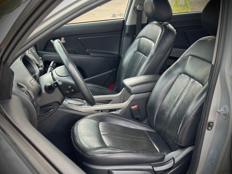 Kia SPORTAGE LX 2.0 2014 NEUMANN VEÍCULOS ARROIO DO MEIO / Carros no Vale