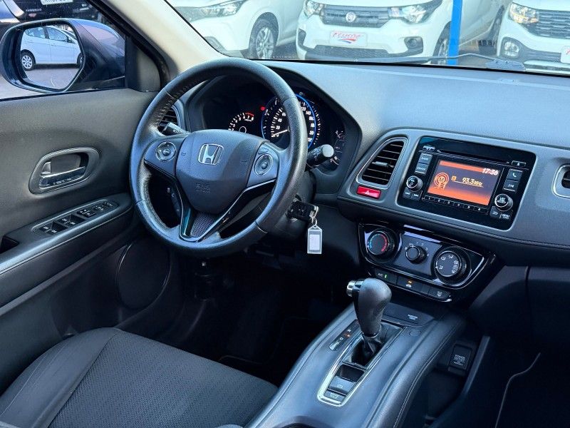 Honda HR-V EX 1.8 2016 FERREIRA VEÍCULOS VENÂNCIO AIRES / Carros no Vale