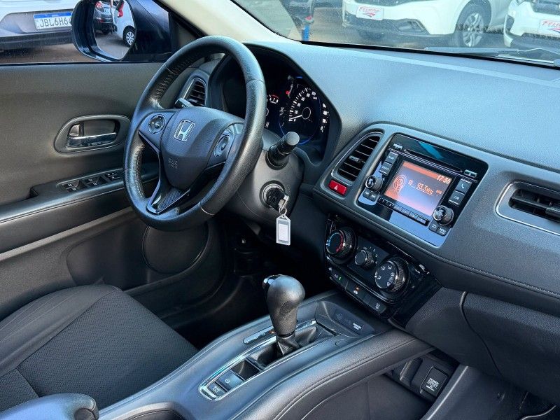 Honda HR-V EX 1.8 2016 FERREIRA VEÍCULOS VENÂNCIO AIRES / Carros no Vale