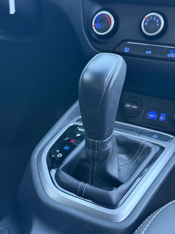 Hyundai CRETA 1.6 A SMART 2023 FERREIRA VEÍCULOS VENÂNCIO AIRES / Carros no Vale