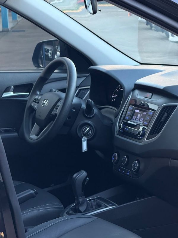 Hyundai CRETA 1.6 A SMART 2023 FERREIRA VEÍCULOS VENÂNCIO AIRES / Carros no Vale