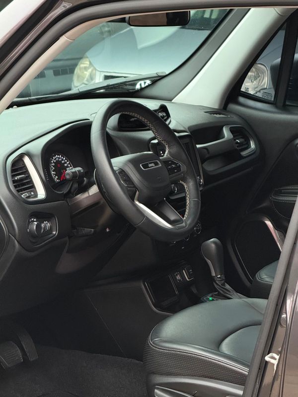 Jeep RENEGADE SPORT T270 1.3 2023 FERREIRA VEÍCULOS VENÂNCIO AIRES / Carros no Vale