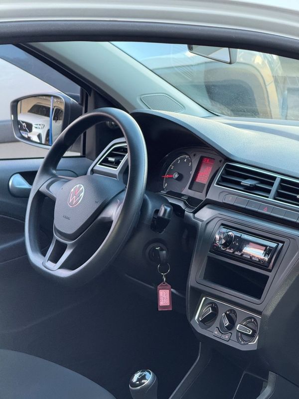 Volkswagen SAVEIRO CD ROBUST 1.6 2025 FERREIRA VEÍCULOS VENÂNCIO AIRES / Carros no Vale