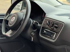 Volkswagen UP TAKE 1.0 2015 FERREIRA VEÍCULOS VENÂNCIO AIRES / Carros no Vale