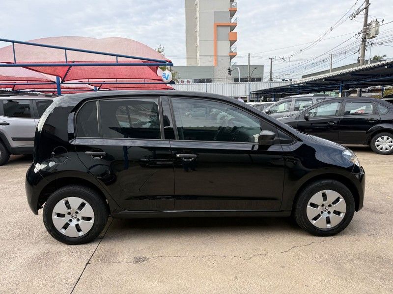 Volkswagen UP TAKE 1.0 2015 FERREIRA VEÍCULOS VENÂNCIO AIRES / Carros no Vale