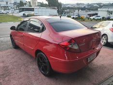 CHERY CIELO 1.6 SEDAN 16V 2010/2011 HUBNER MULTIMARCAS FARROUPILHA / Carros no Vale