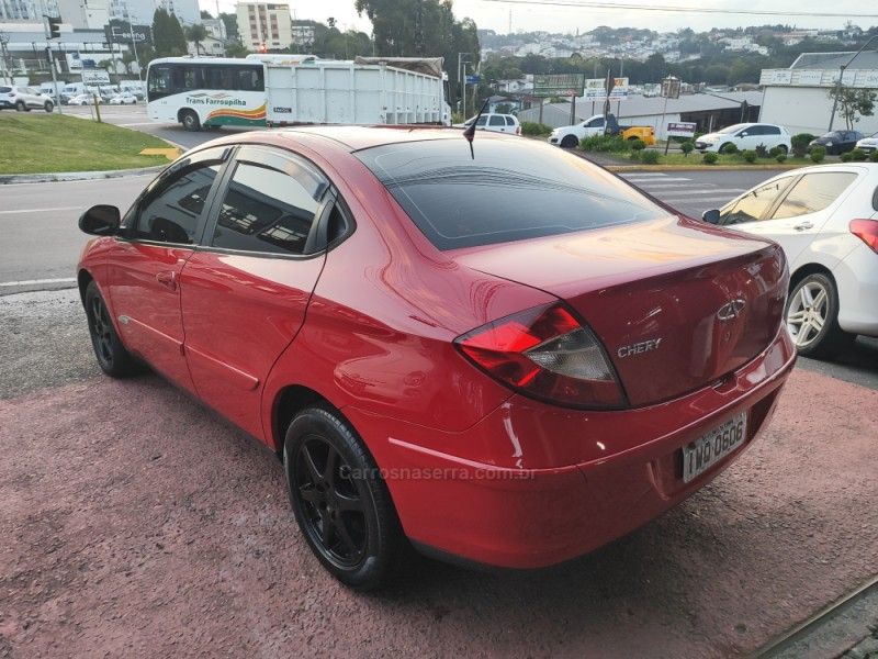 CHERY CIELO 1.6 SEDAN 16V 2010/2011 HUBNER MULTIMARCAS FARROUPILHA / Carros no Vale