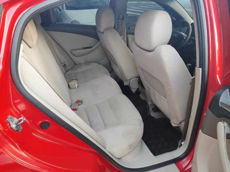 CHERY CIELO 1.6 SEDAN 16V 2010/2011 HUBNER MULTIMARCAS FARROUPILHA / Carros no Vale