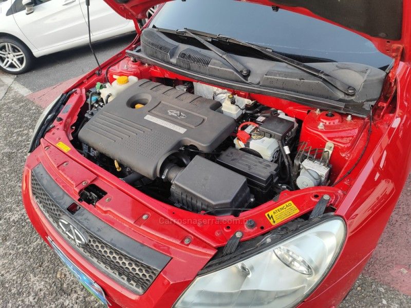 CHERY CIELO 1.6 SEDAN 16V 2010/2011 HUBNER MULTIMARCAS FARROUPILHA / Carros no Vale