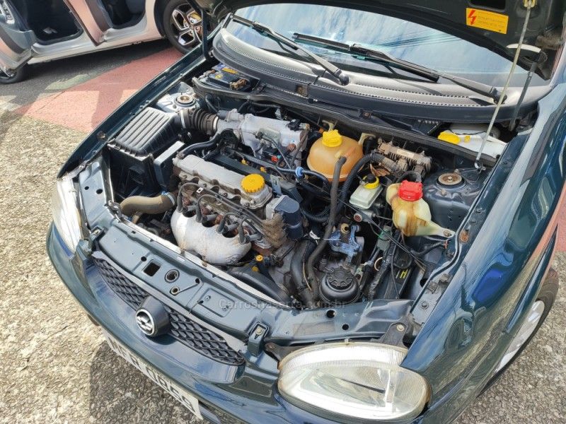 CHEVROLET CLASSIC 1.0 MPFI SPIRIT 8V 2007/2008 HUBNER MULTIMARCAS FARROUPILHA / Carros no Vale